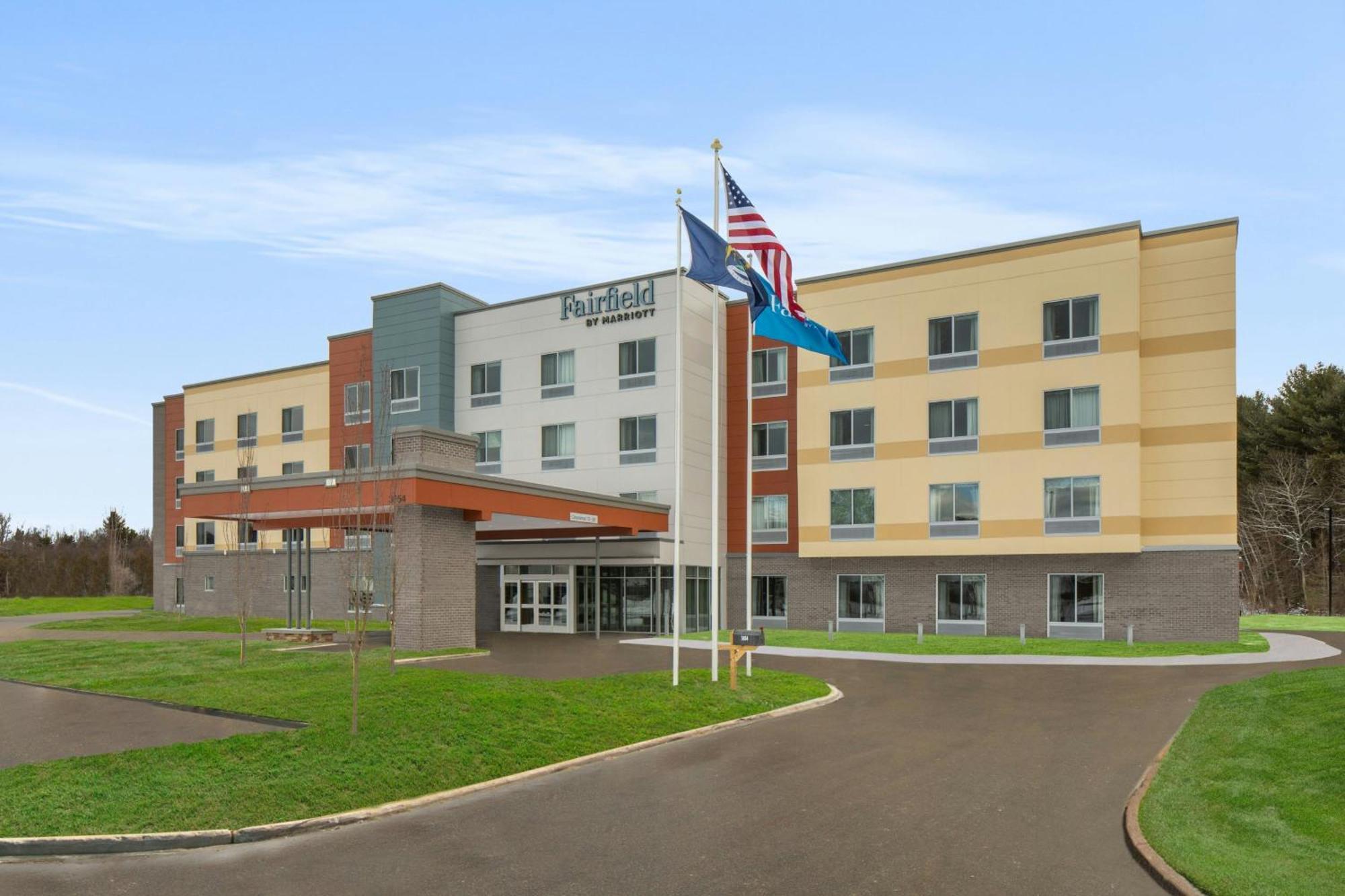 Fairfield By Marriott Inn & Suites Traverse City Buitenkant foto